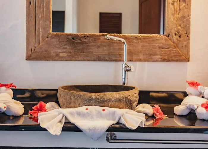 Villa De Jardin Self-catering Port Glaud