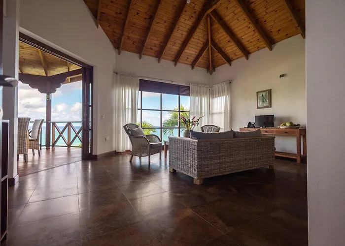 De Jardin Self-catering Villa *