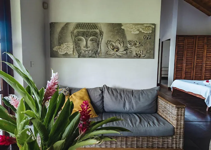 Villa De Jardin Self-catering Port Glaud